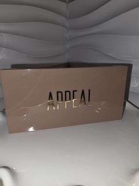 Appeal Eyeshadow Pallette - Honey